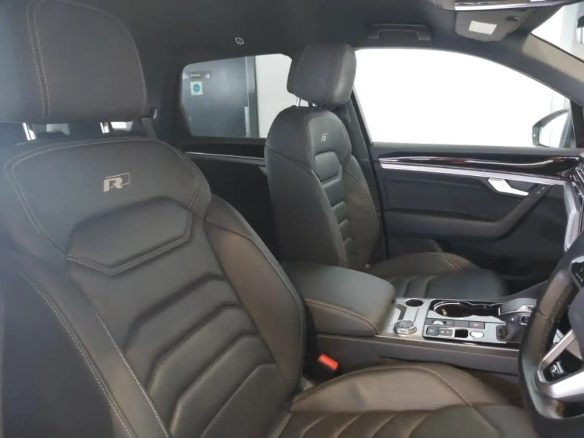 2021-volkswagen-touareg-30tdi-r-line-tech-286ps-big-10