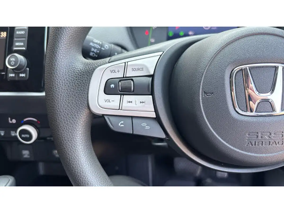 2022-honda-jazz-15-i-mmd-se-109ps-big-19