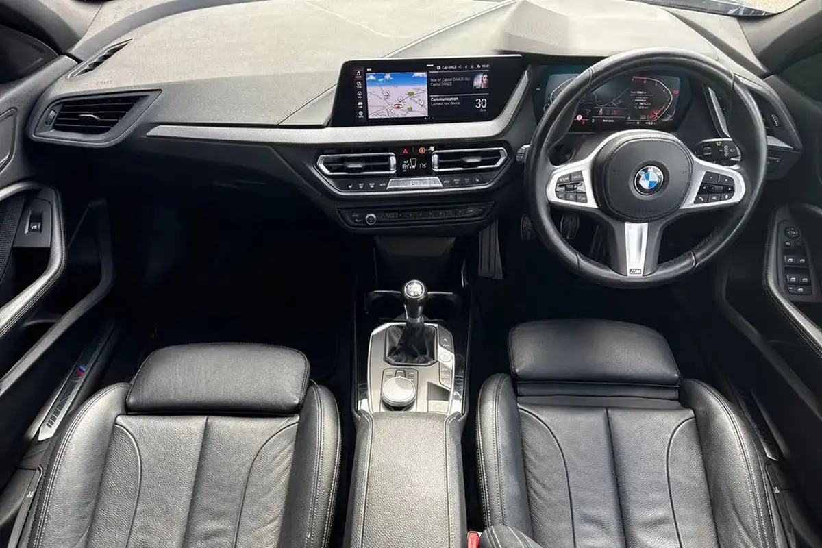 2021-bmw-1-series-15-118i-m-sport-lcp-big-27