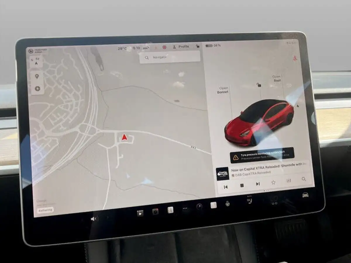 2021-tesla-model-3-e-long-range-awd-big-27