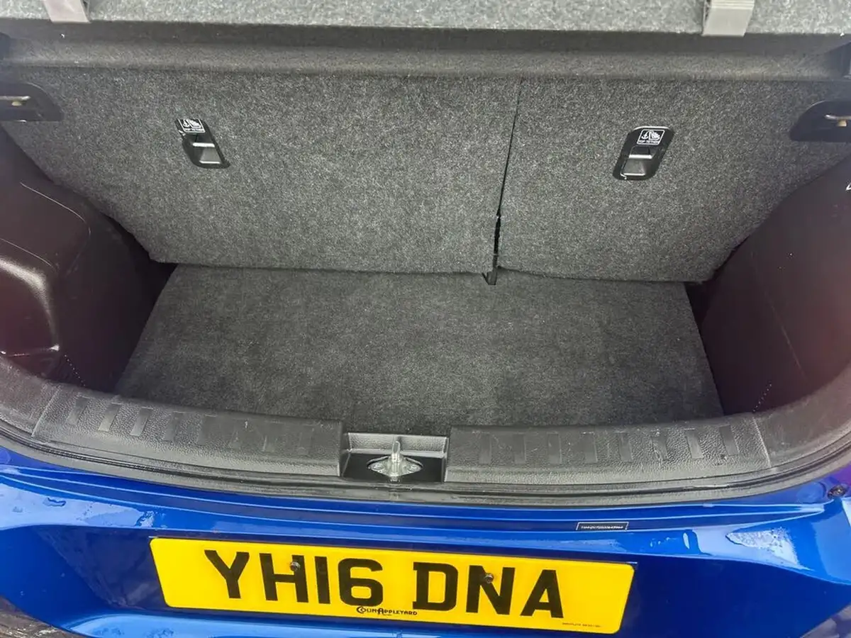 2016-suzuki-swift-12-sz-l-5d-big-22