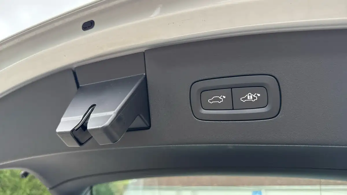 2022-polestar-polestar-2-e-ps2-170kw-standard-single-big-20