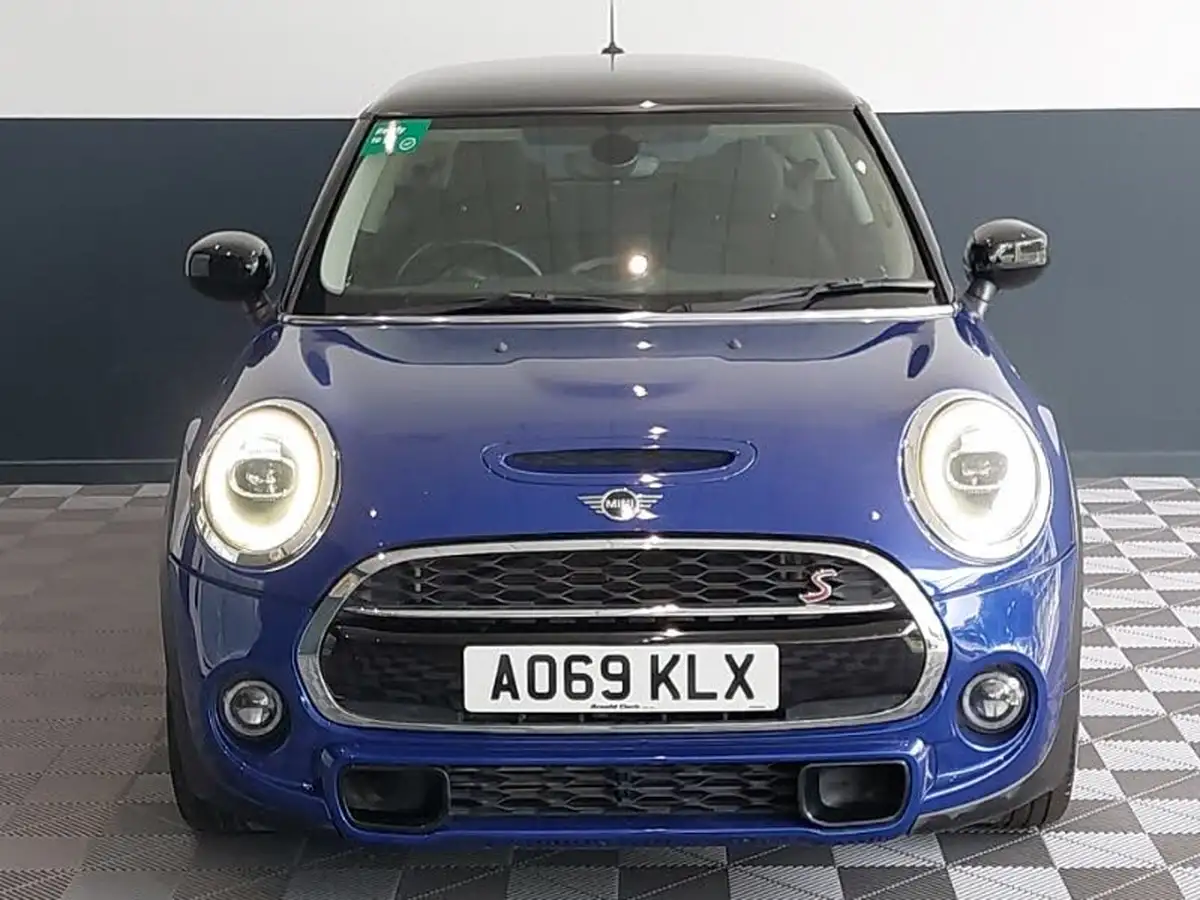 2019-mini-cooper-20-cooper-s-classic-189bhp-hatchback-3d-big-11
