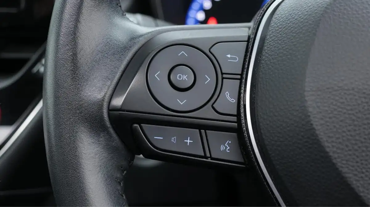 2021-toyota-corolla-18-vvt-i-design-spare-wheel-hatchback-5d-big-26