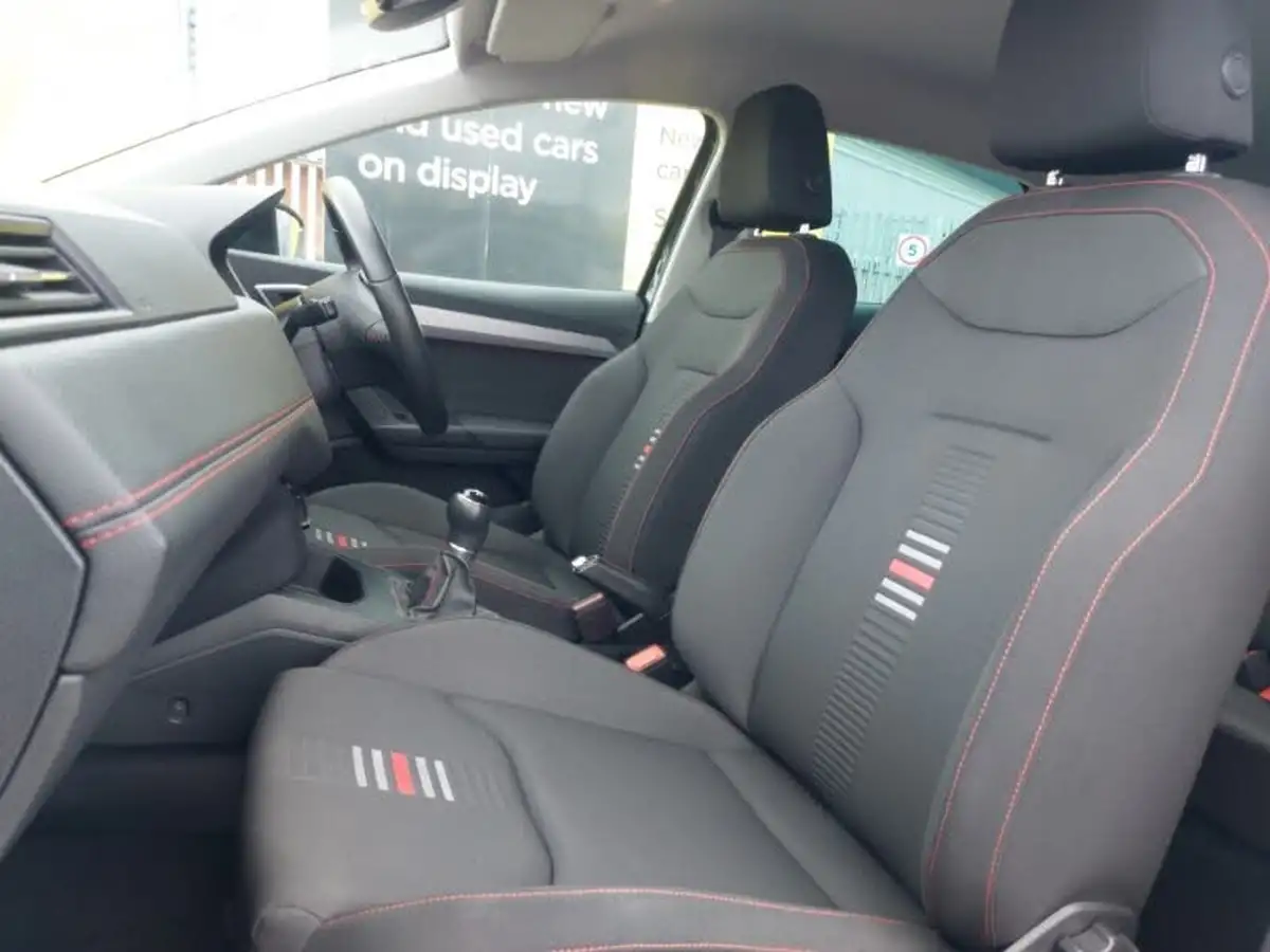2019-seat-ibiza-10-mpi-fr-big-4