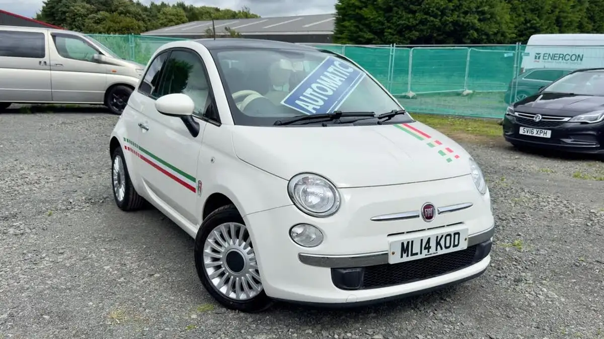 2014-fiat-500-12-lounge-ss-dualogic-big-3