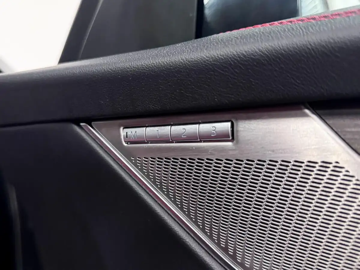 2021-jaguar-f-pace-20-d200-r-dynamic-se-mhev-big-18