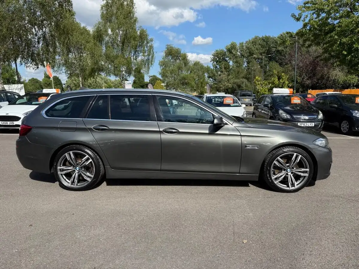 2014-bmw-5-series-30td-530d-luxury-touring-5d-big-5