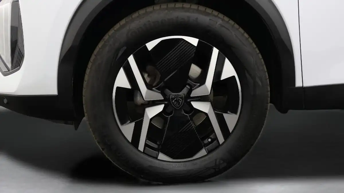 2024-peugeot-2008-suv-12-puretech-allure-130ps-eat8-big-18