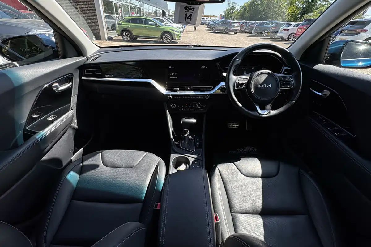 2022-kia-niro-16-gdi-4-139bhp-132kwh-big-8