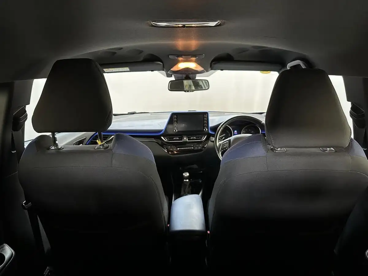 2020-toyota-c-hr-18-vvt-i-dynamic-big-15