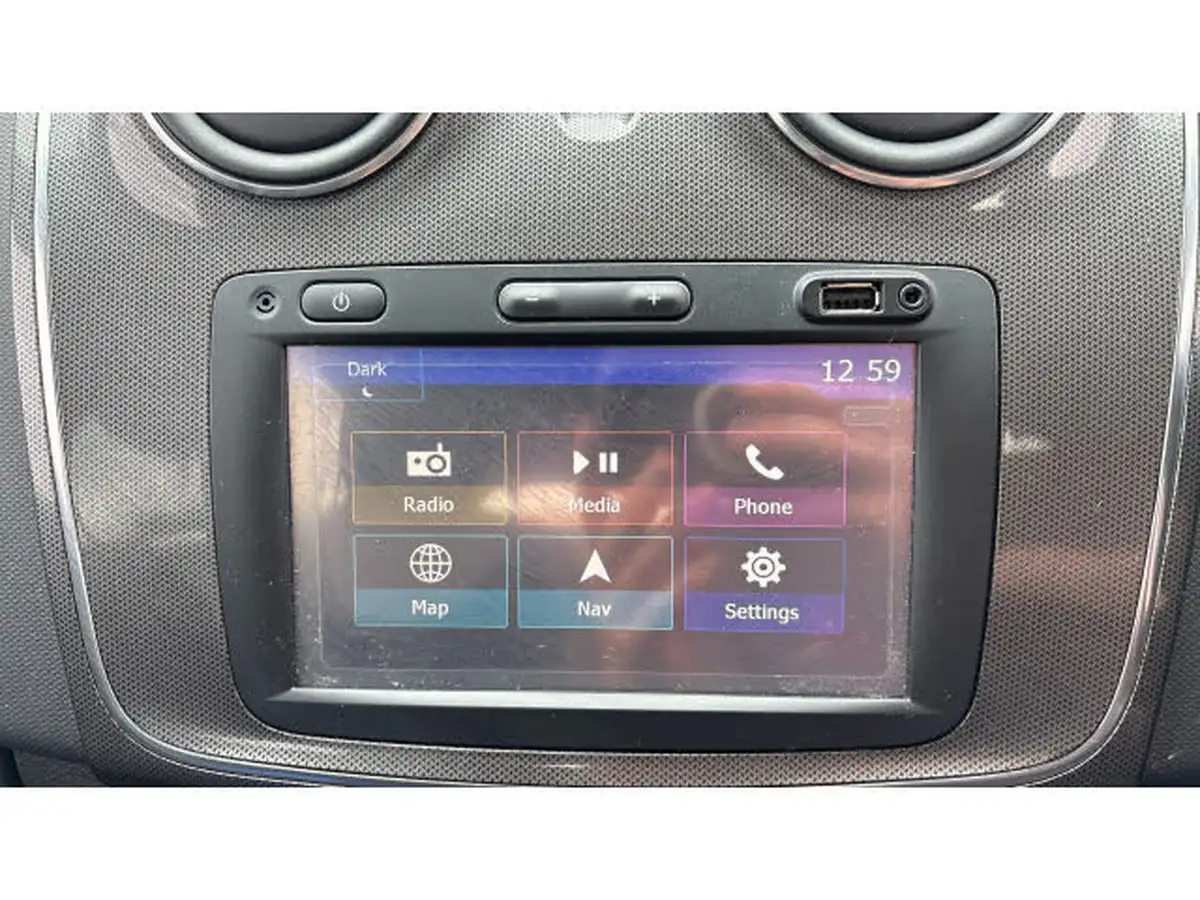 2018-dacia-sandero-stepway-15dci-laureate-big-20