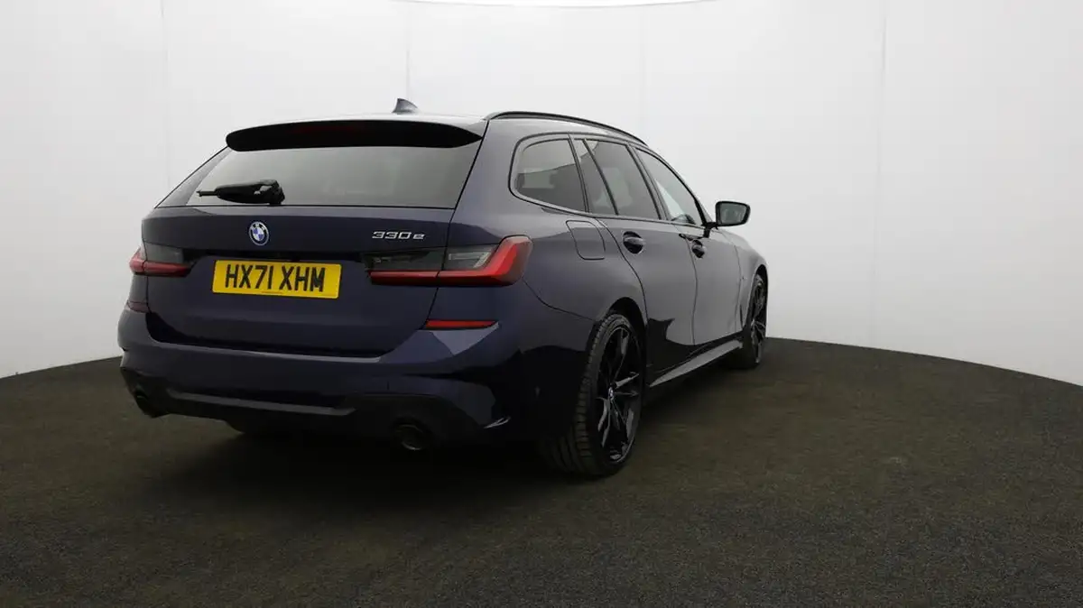 2021-bmw-3-series-20-330e-m-sport-pro-edition-touring-5d-big-62