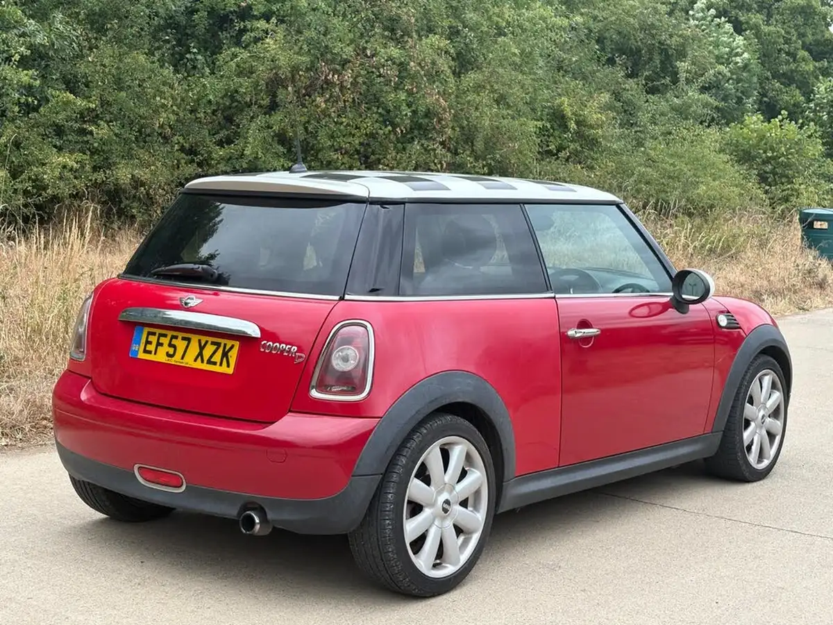 2007-mini-cooper-16td-cooper-d-110bhp-big-11