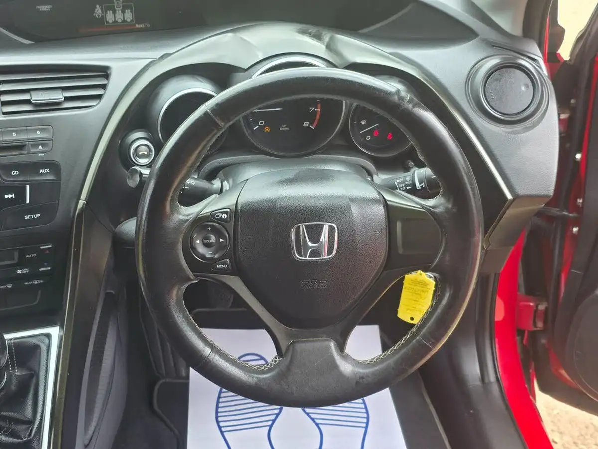 2013-honda-civic-18-ti-142ps-big-15