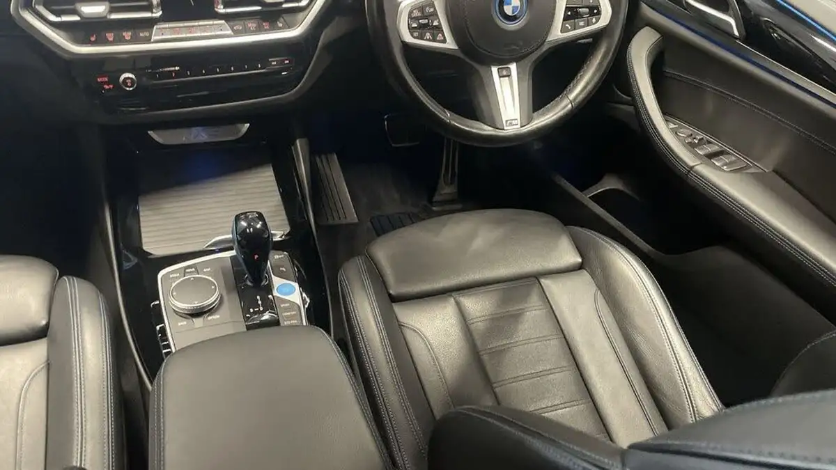2022-bmw-ix3-e-m-sport-big-14
