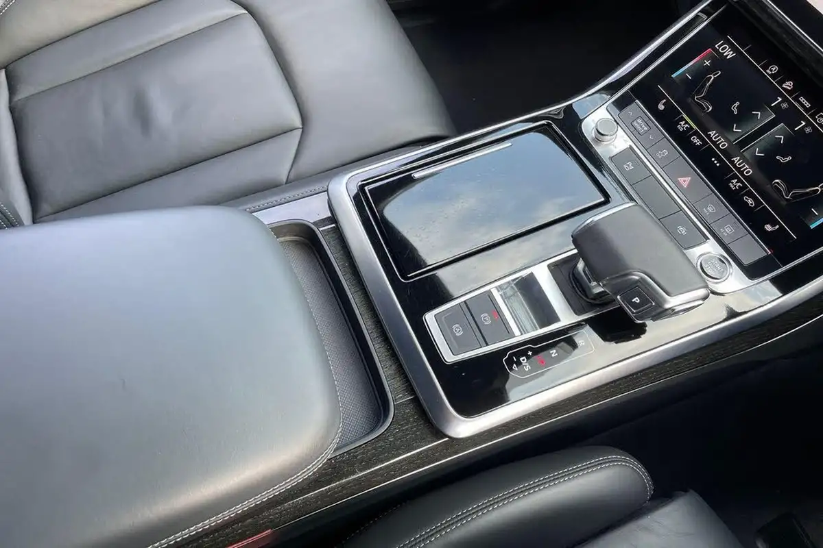 2021-audi-q7-30-50-tdi-black-edition-big-35