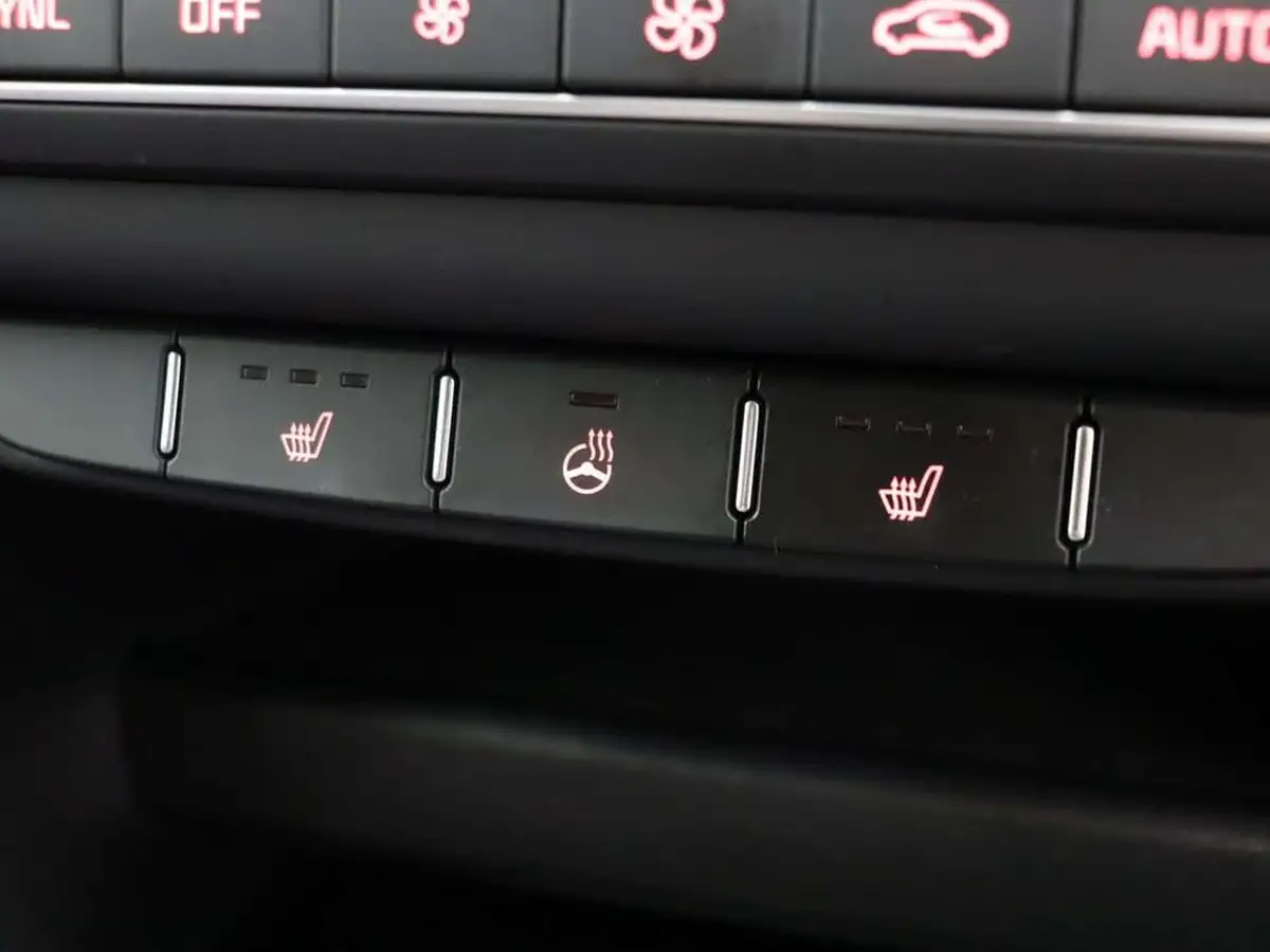 2021-kia-pro-ceed-16-t-gdi-gt-big-32