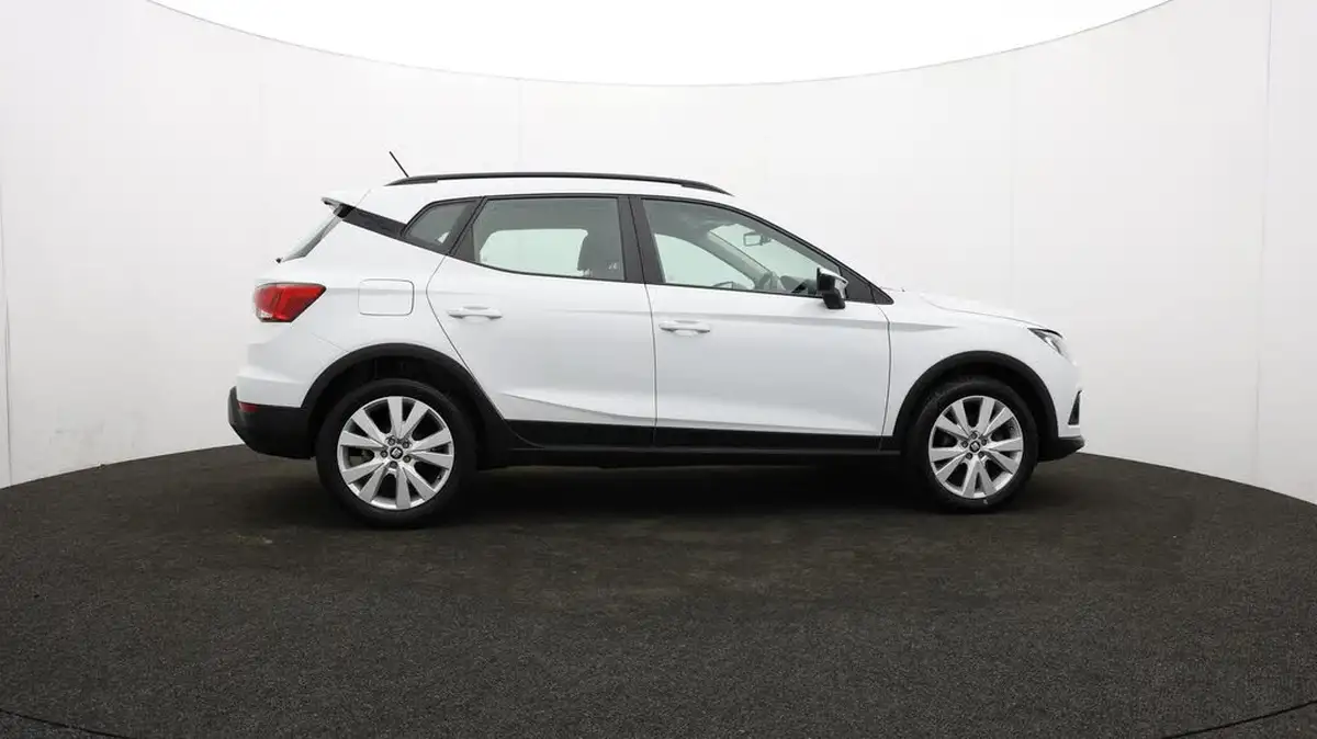 2021-seat-arona-10-tsi-se-technology-110ps-dsg-big-39