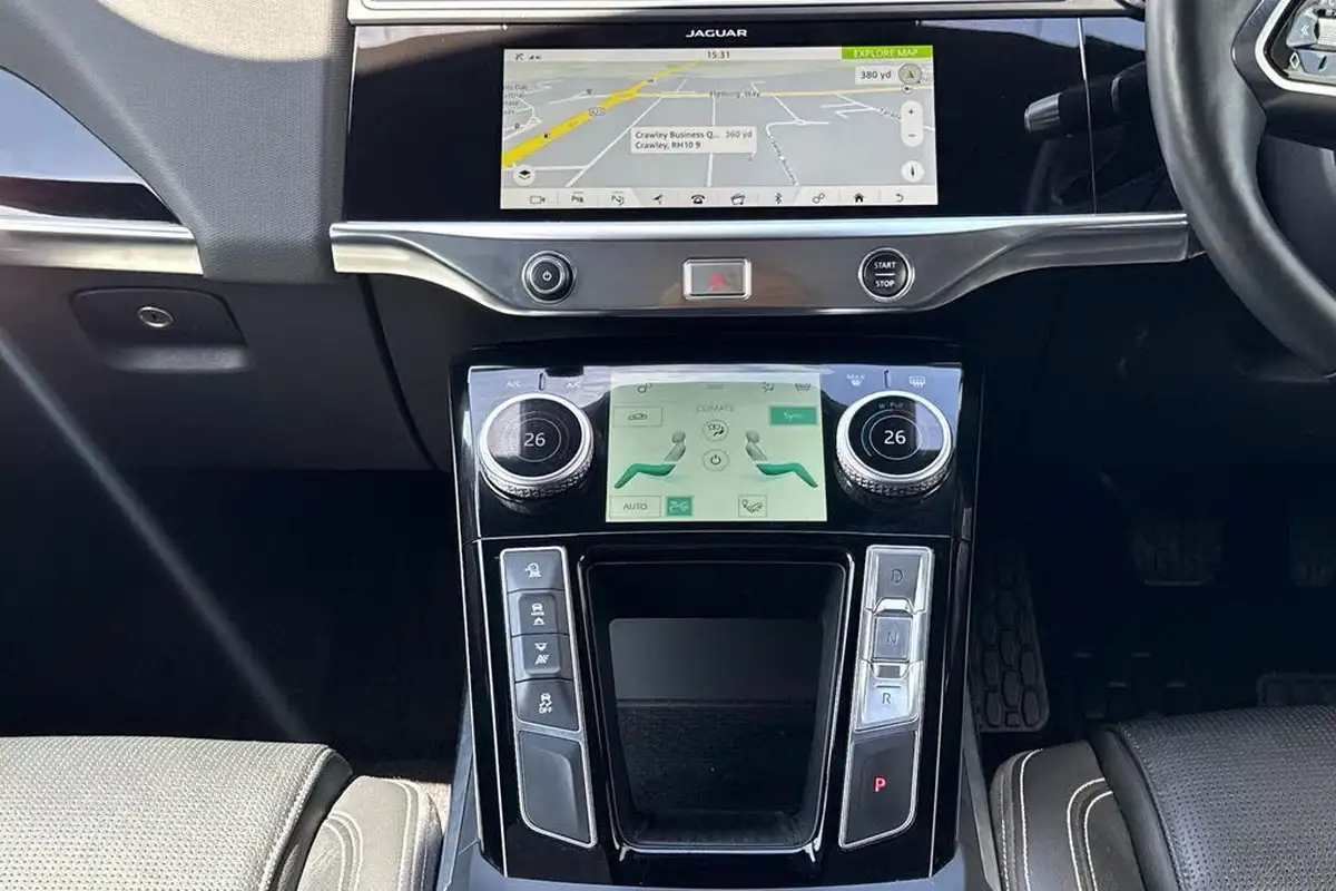 2019-jaguar-i-pace-ev400-se-big-21
