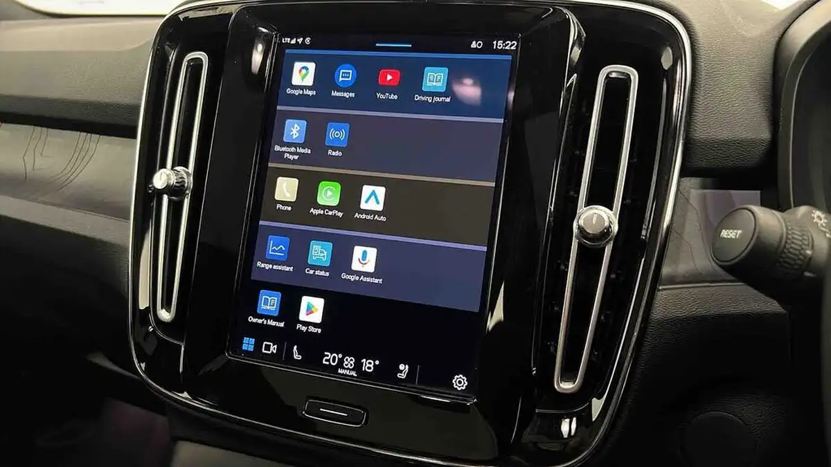 2022-volvo-c40-e-twin-recharge-pro-big-41
