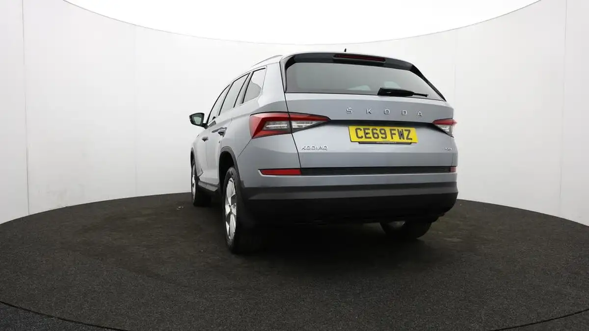 2019-skoda-kodiaq-20tdi-edition-150ps-4x4-7-seats-scr-big-32