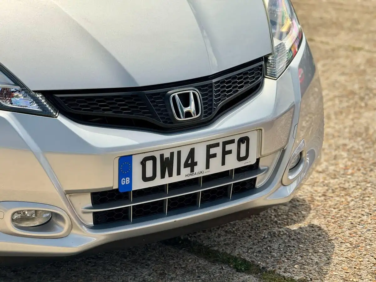 2014-honda-jazz-14-ex-big-59