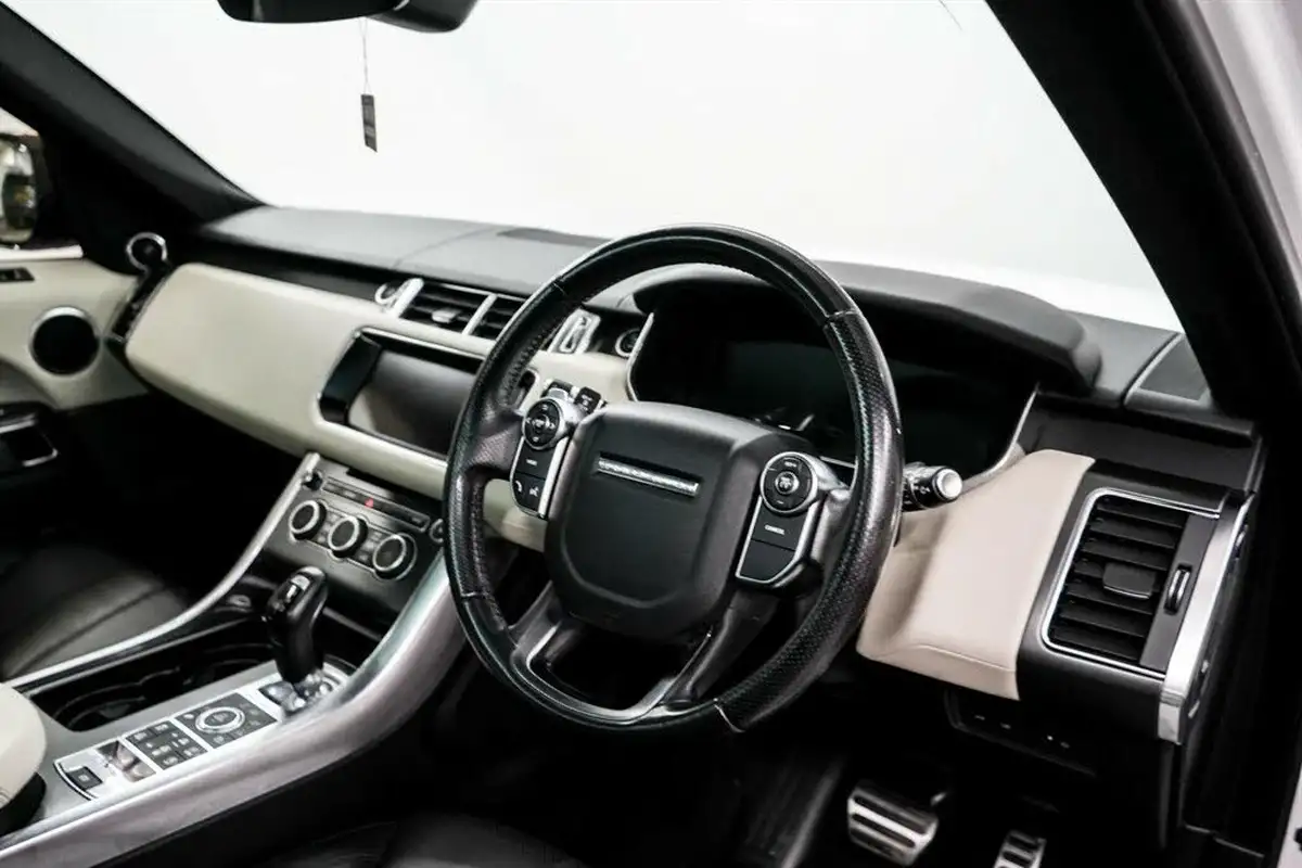 2017-land-rover-range-rover-sport-30-sd-v6-hse-dynamic-306ps-big-12