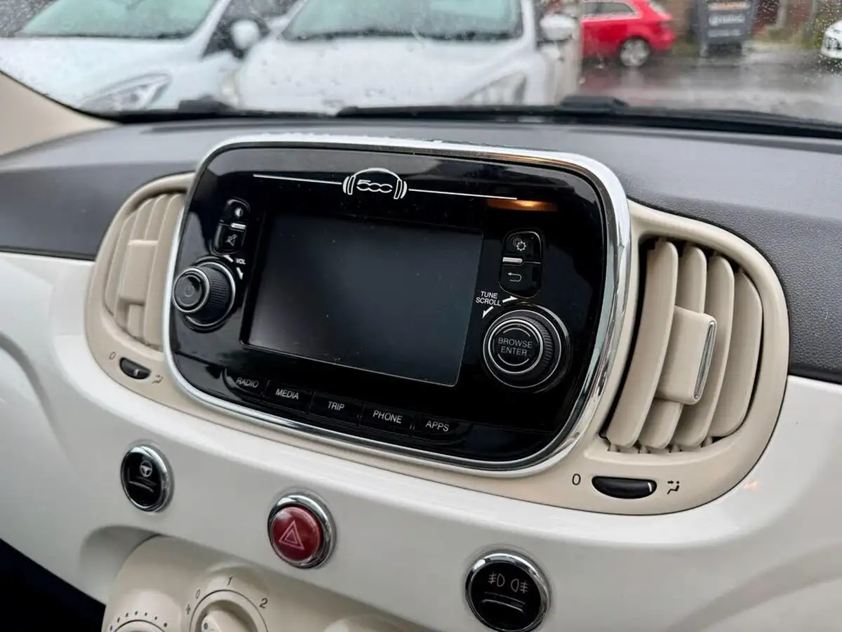 2016-fiat-500-12-lounge-big-48