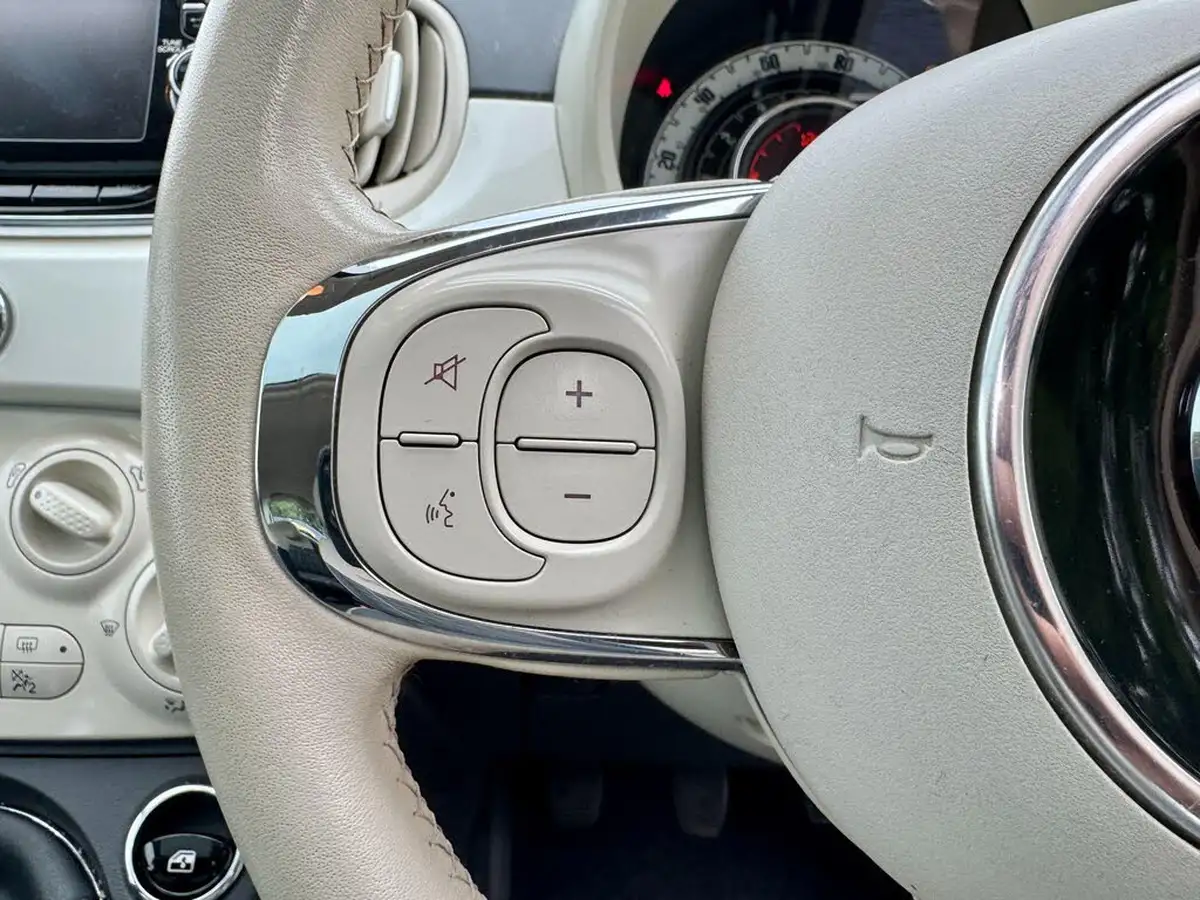 2016-fiat-500-12-lounge-big-24