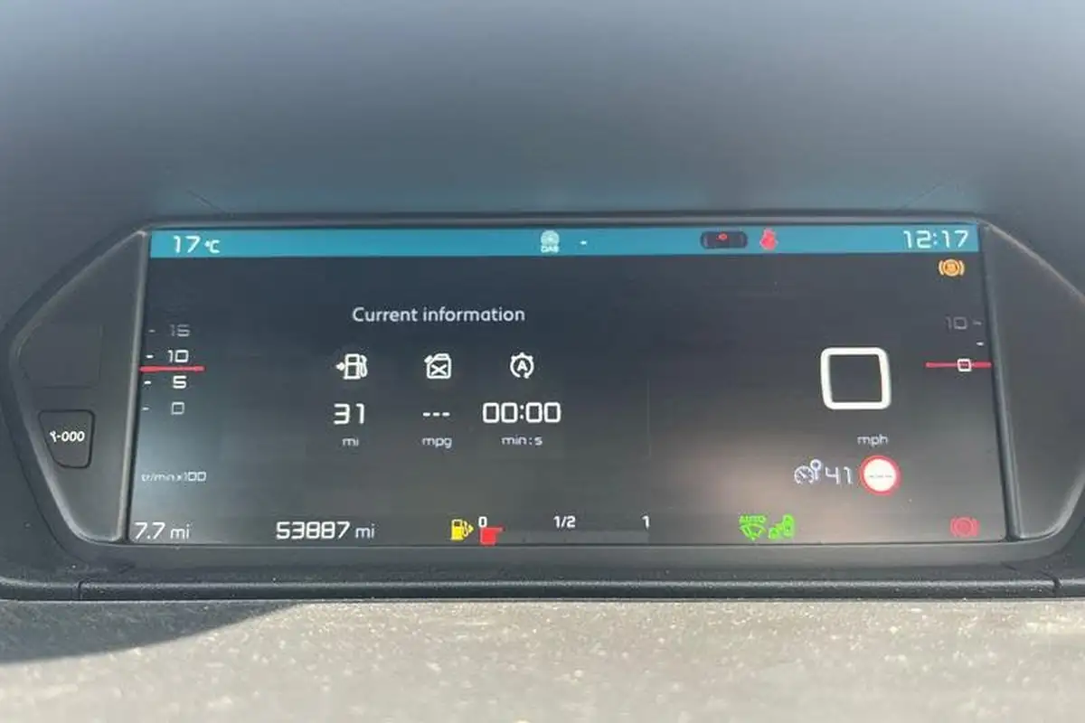 2018-citroen-c4-spacetourer-15bluehdi-flair-big-28