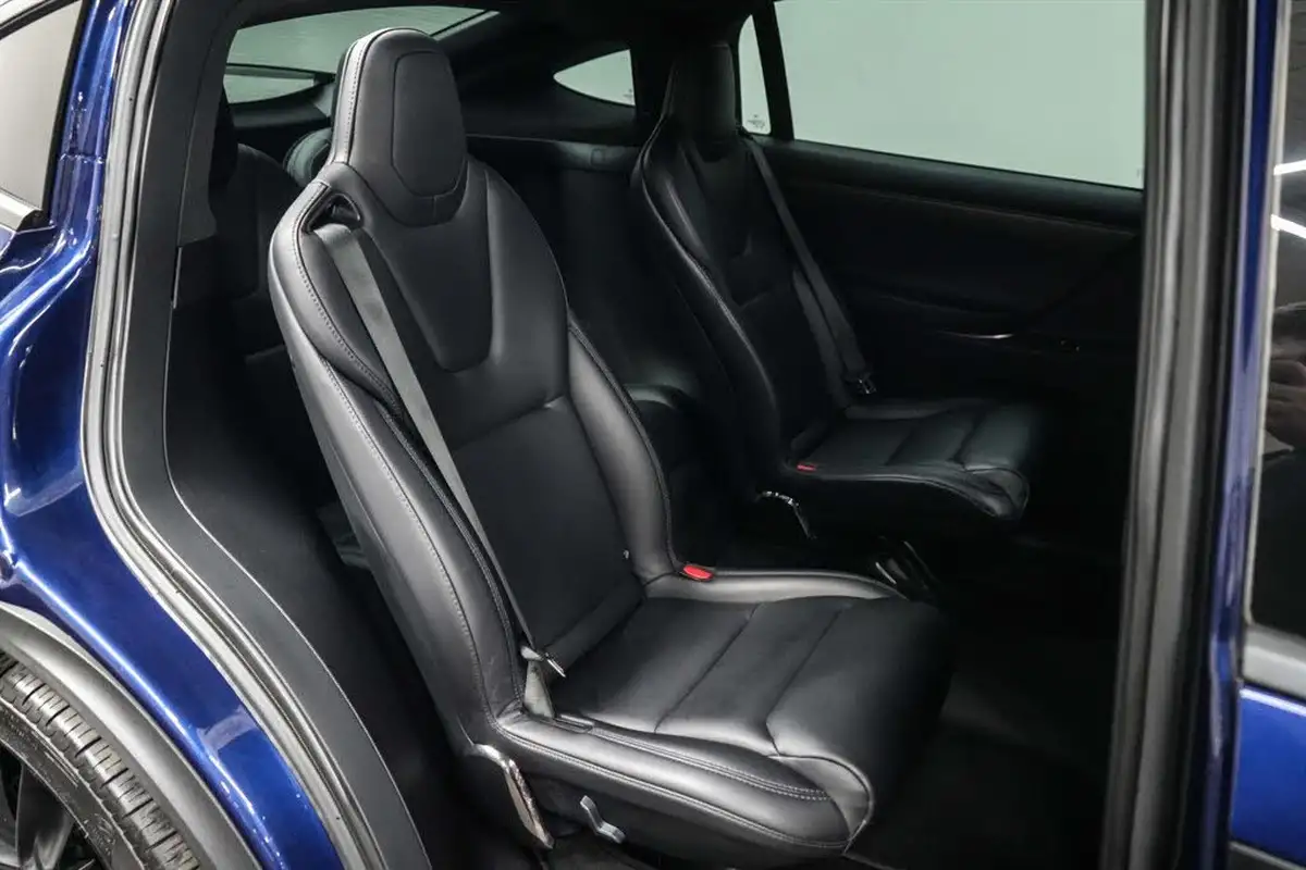 2018-tesla-model-x-e-75d-big-22