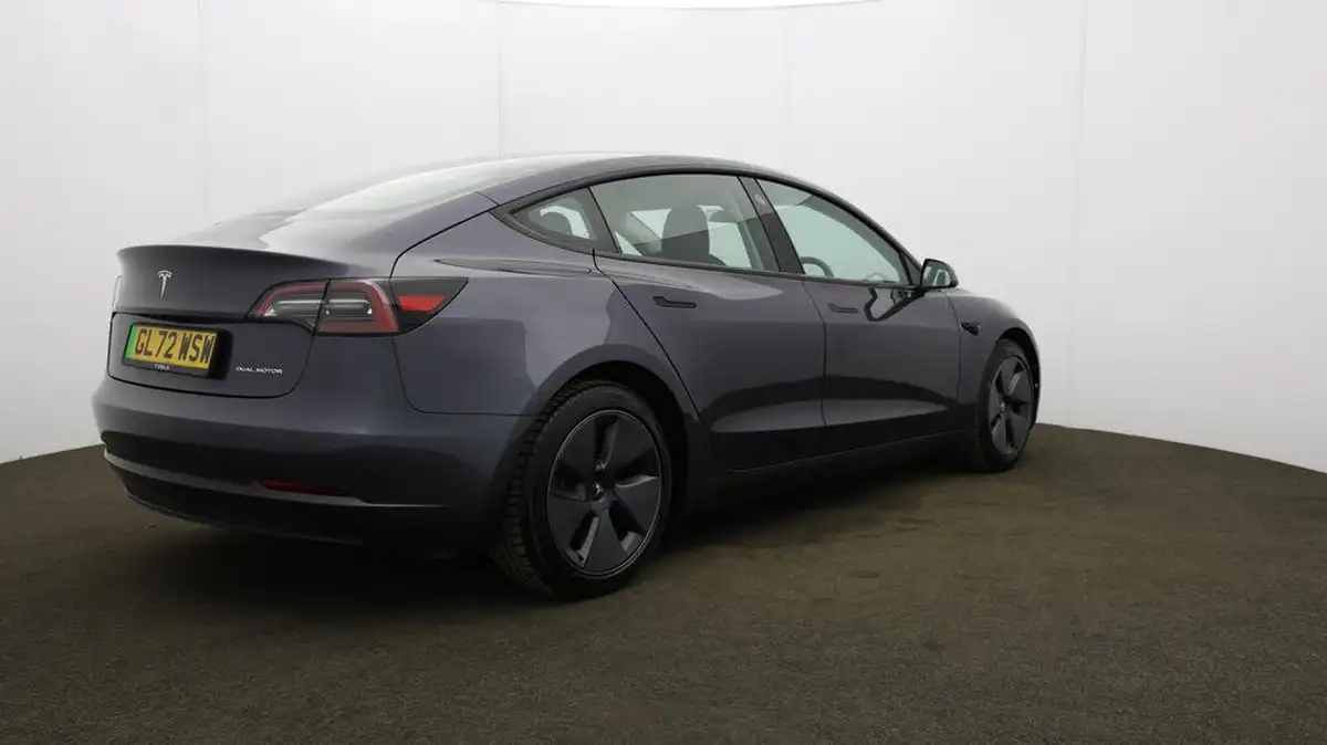 2023-tesla-model-3-e-long-range-346bhp-big-52