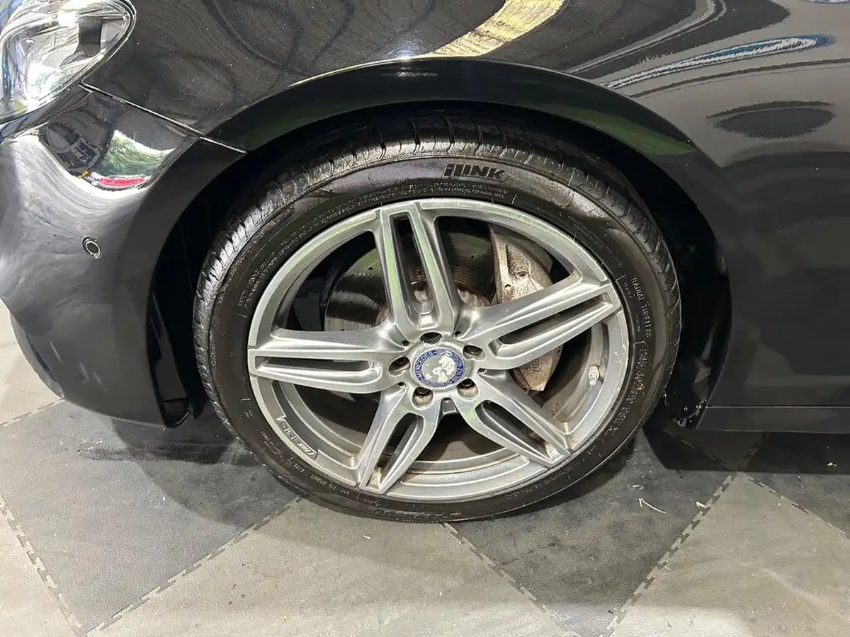 2016-mercedes-benz-e-class-20d-e220d-amg-line-ss-saloon-4d-big-8