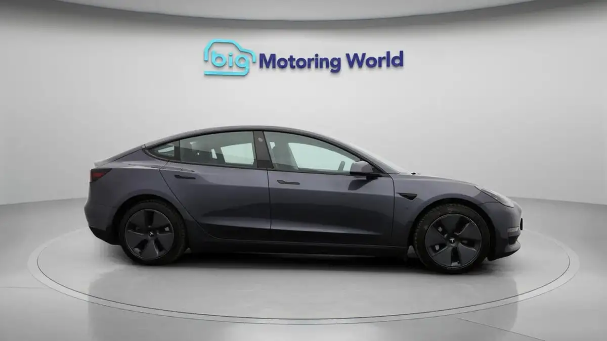 2023-tesla-model-3-e-long-range-346bhp-big-8