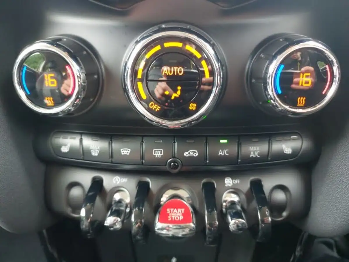 2019-mini-cooper-20-cooper-s-exclusive-189bhp-hatchback-3d-big-16