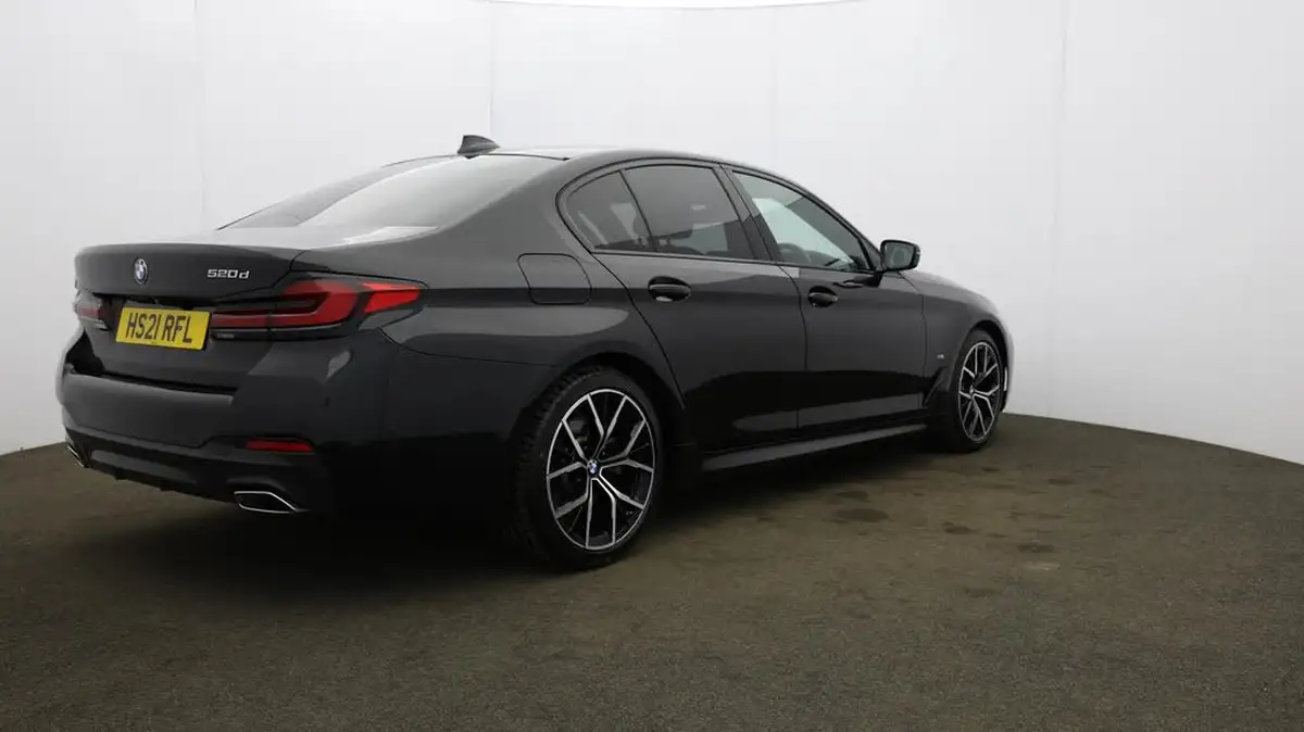 2021-bmw-5-series-20td-520d-m-sport-mht-saloon-4d-big-59