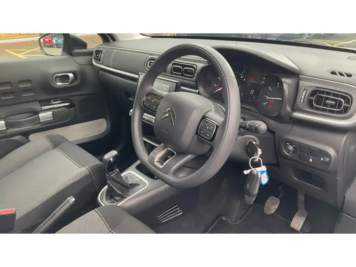 2023-citroen-c3-12-puretech-c-series-edition-83ps-ss-big-10