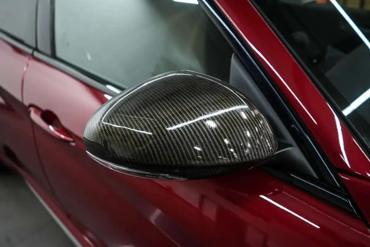2018-alfa-romeo-giulia-29-biturbo-quadrifoglio-big-7