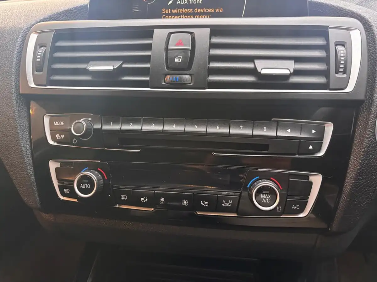 2017-bmw-1-series-20td-118d-sport-5d-big-36