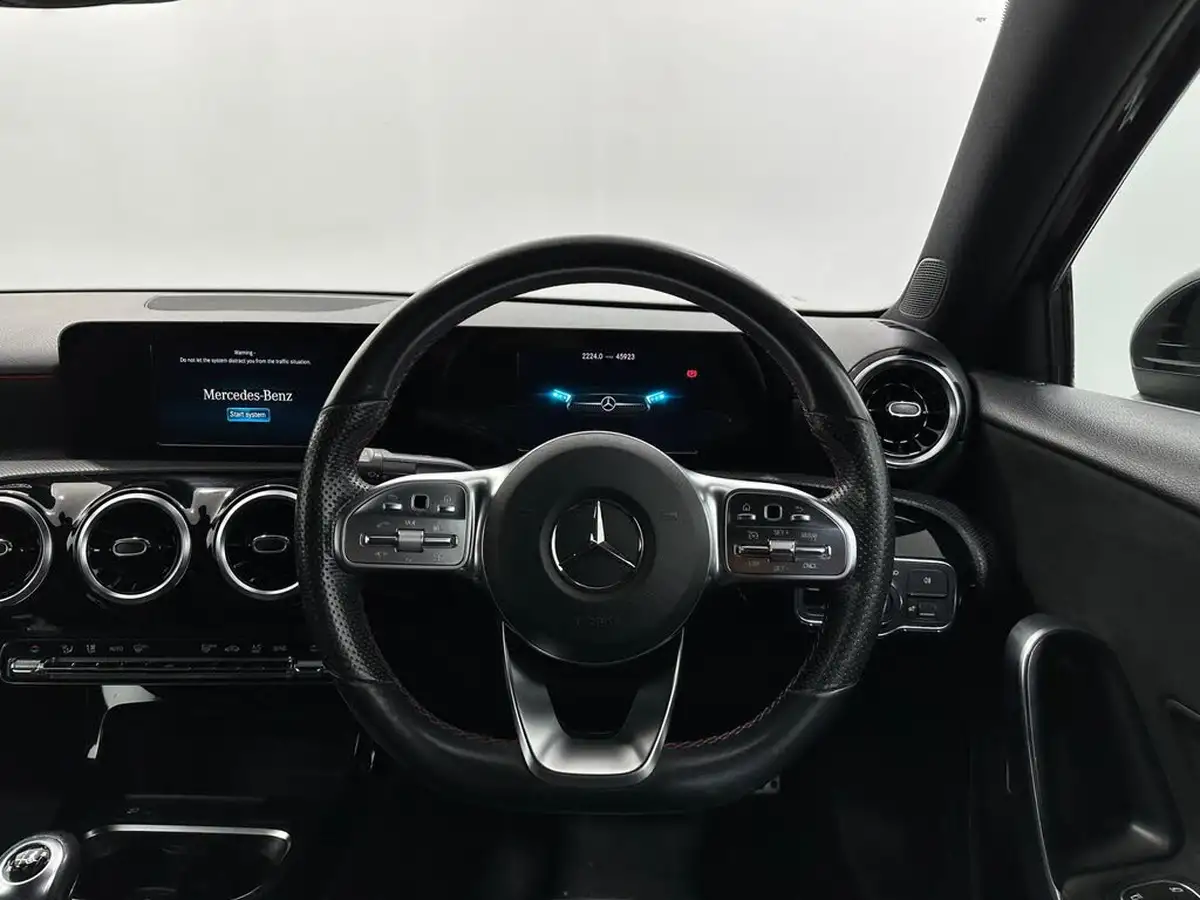 2019-mercedes-benz-a-class-13-a200-amg-line-saloon-4d-big-11