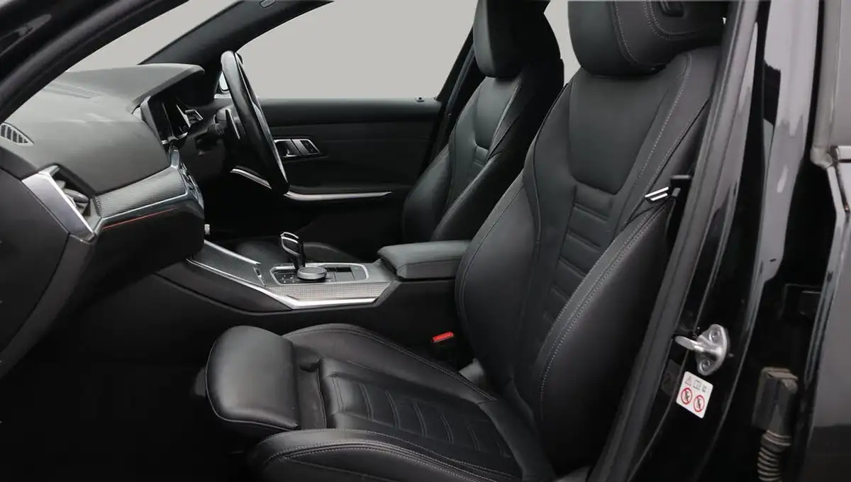 2021-bmw-3-series-20-320i-m-sport-saloon-4d-big-14