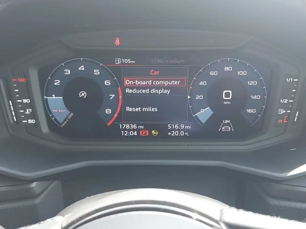 2021-audi-a1-10-25-tfsi-technik-big-16