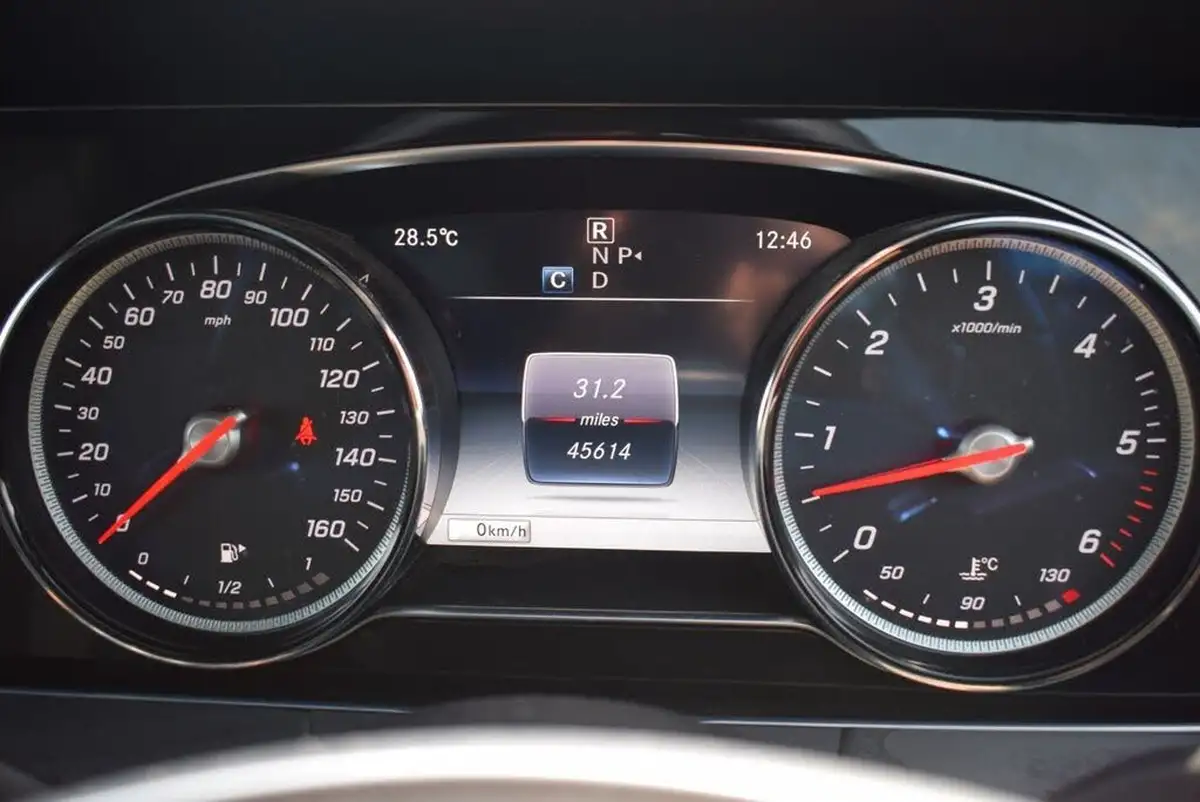 2018-mercedes-benz-e-class-30d-e350d-amg-line-premiumss-coupe-2d-4matic-big-24
