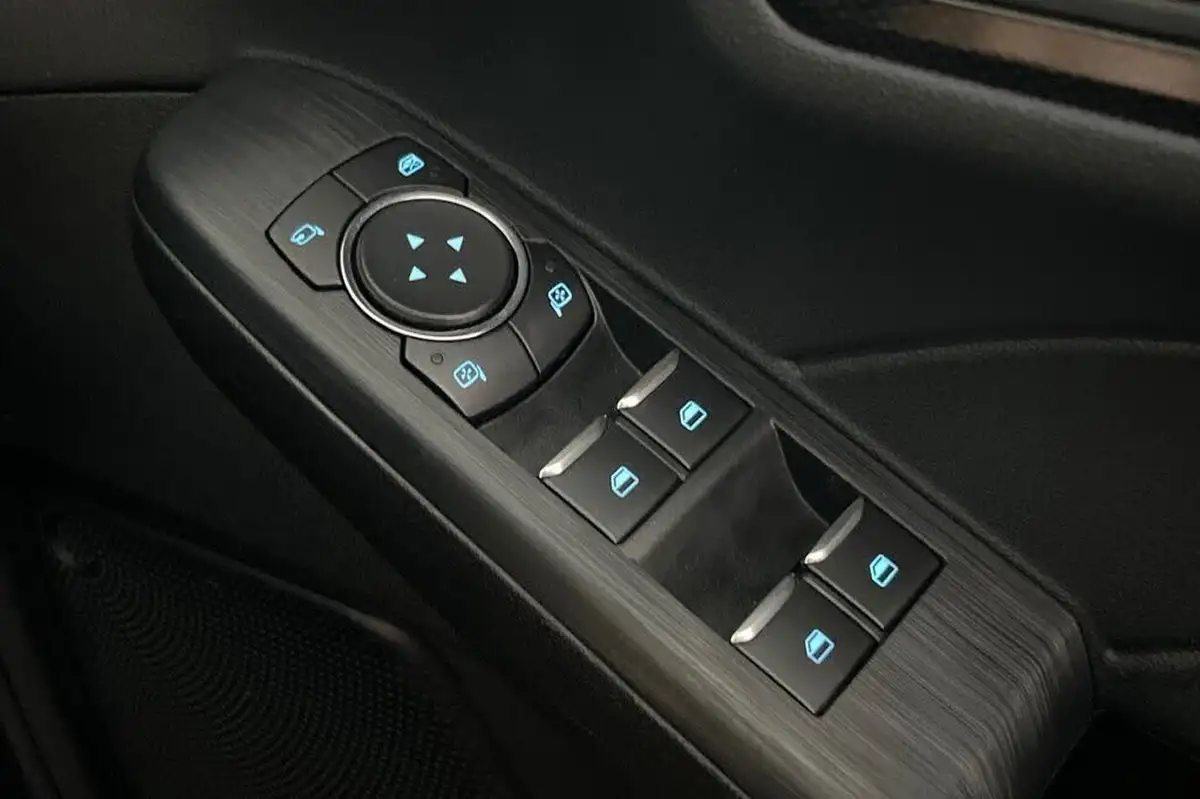 2022-ford-kuga-25t-st-line-x-edition-190ps-fhev-big-42