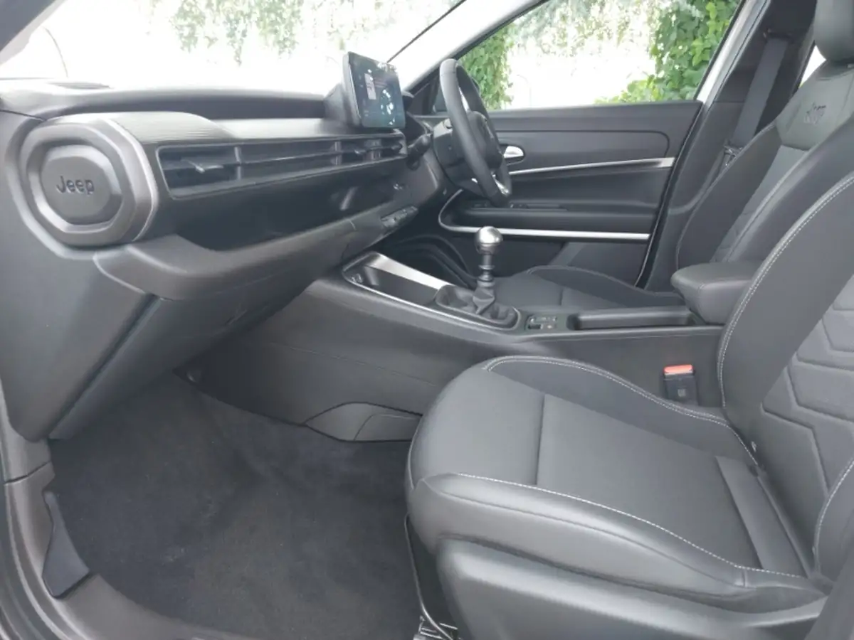 2021-vauxhall-corsa-12-turbo-griffin-edition-big-4