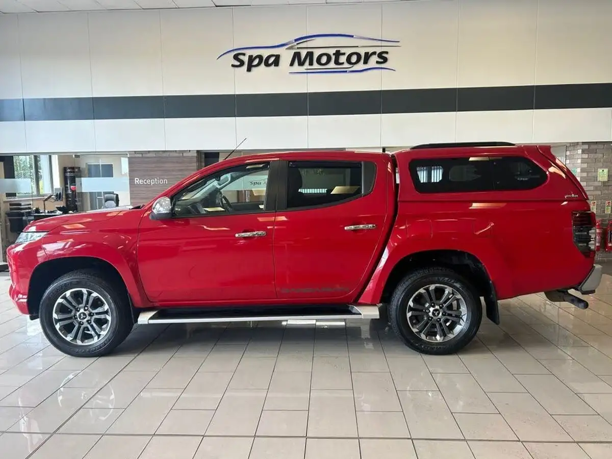 2021-mitsubishi-l200-22di-d-barbarian-auto-big-3