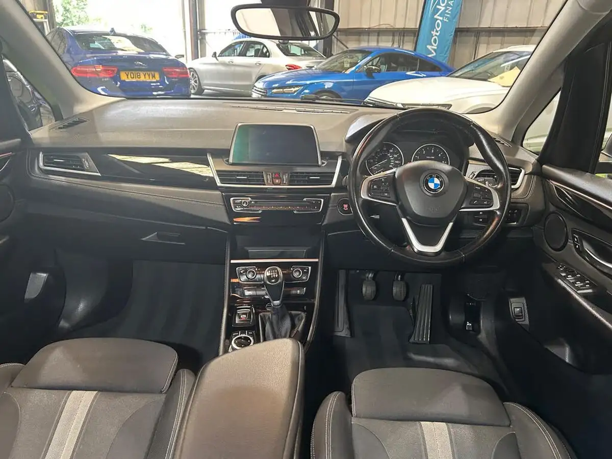 2017-bmw-2-series-15td-216d-sport-active-big-16