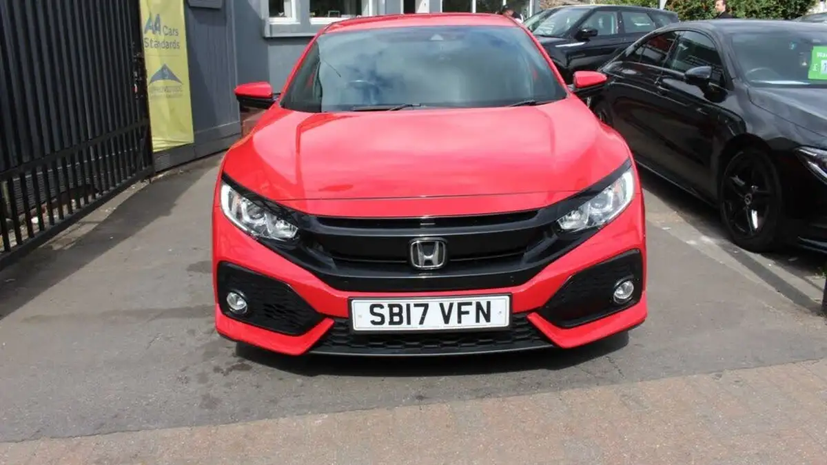 2017-honda-civic-10-vtec-turbo-sr-cvt-big-16