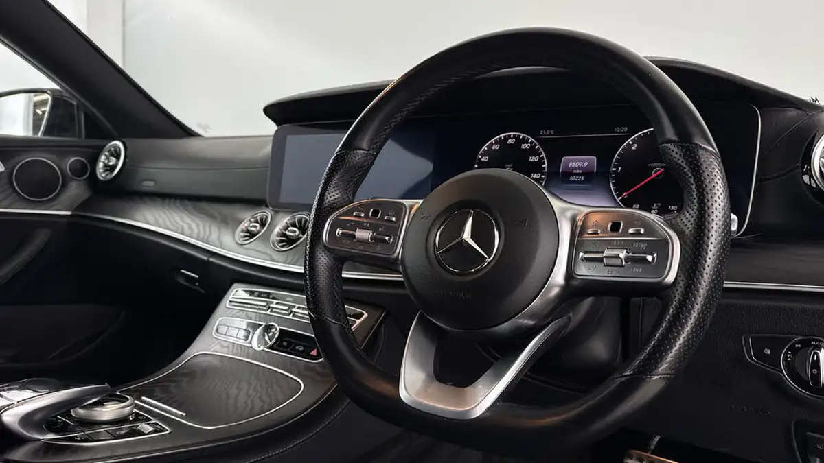 2020-mercedes-benz-e-class-20d-e220d-amg-line-premium-coupe-2d-big-8